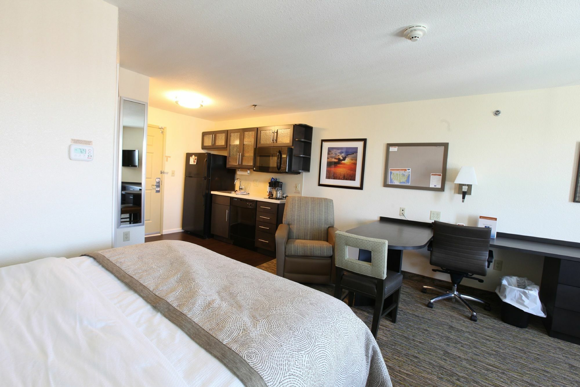 Candlewood Suites Saint Joseph By Ihg Exterior photo